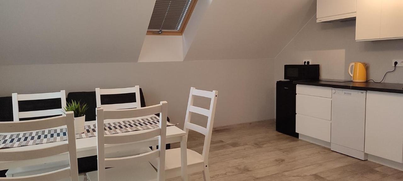 Apartamenty Wilga Z Calorocznym Jacuzzi I Letnim Basenem Екстер'єр фото