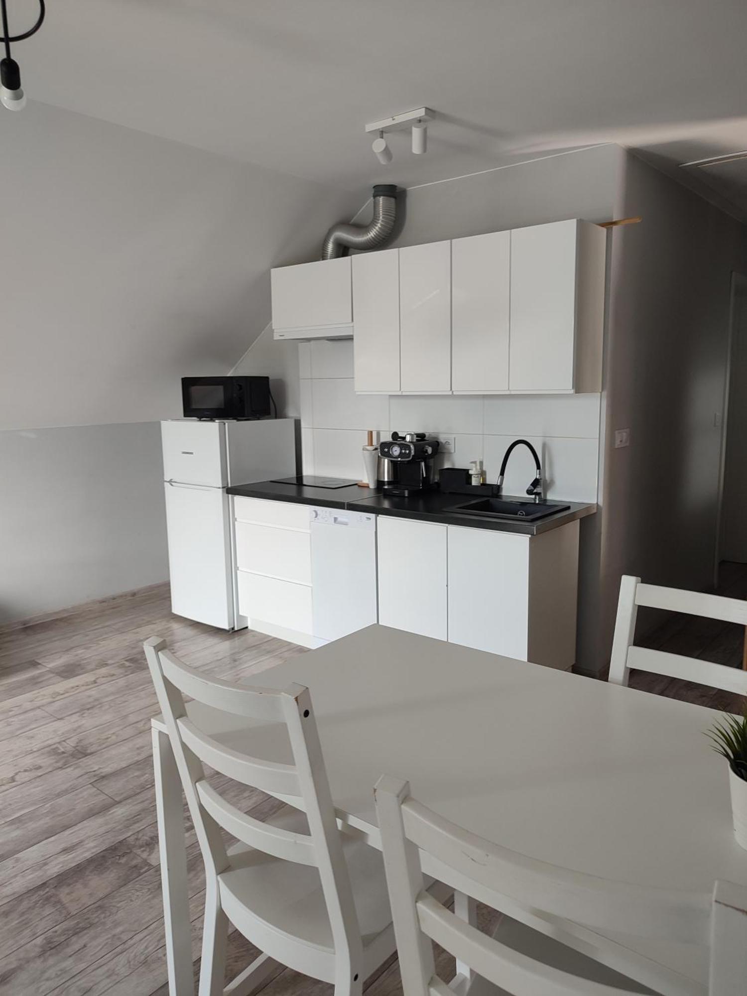 Apartamenty Wilga Z Calorocznym Jacuzzi I Letnim Basenem Екстер'єр фото